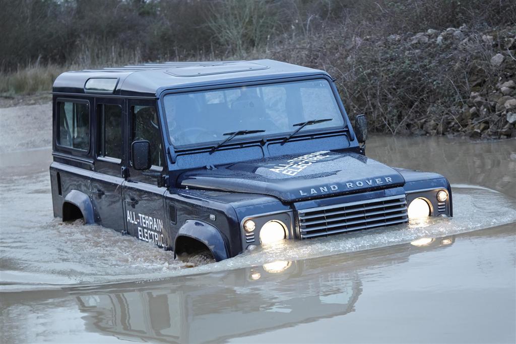 2013 Land Rover Rover Defender Electric Concept